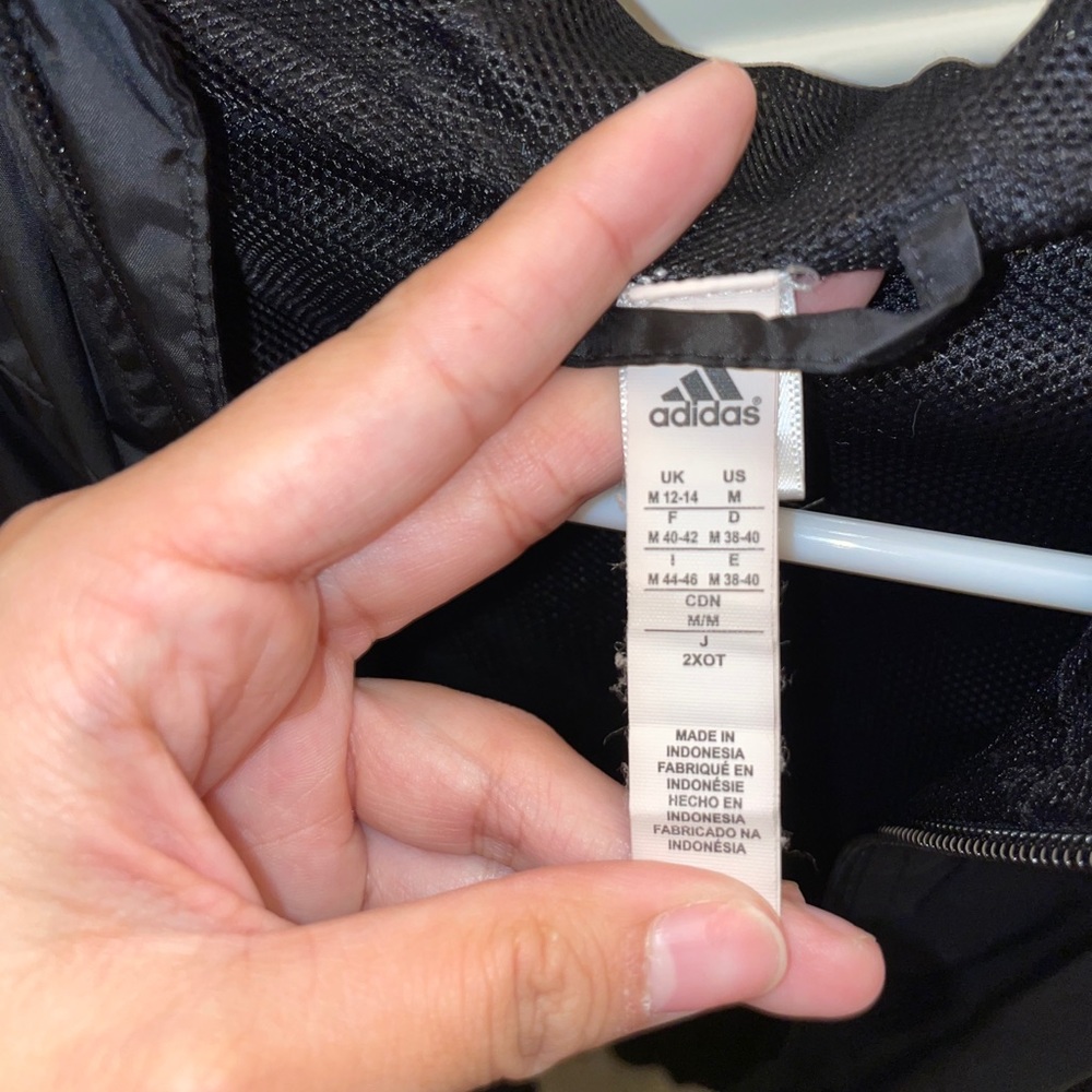 Adidas windbreaker - Picture 2 of 3